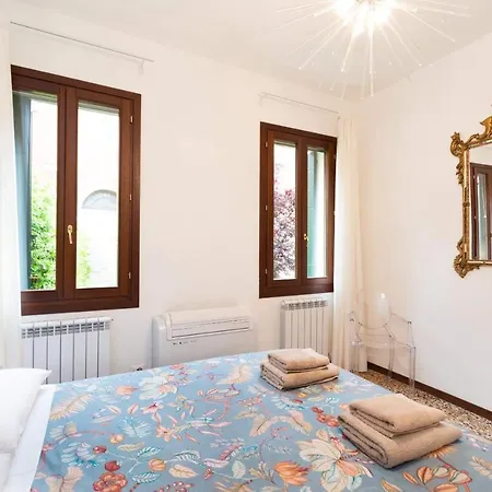Appartamento Just Urban - Castello 5067 Boutique Venezia