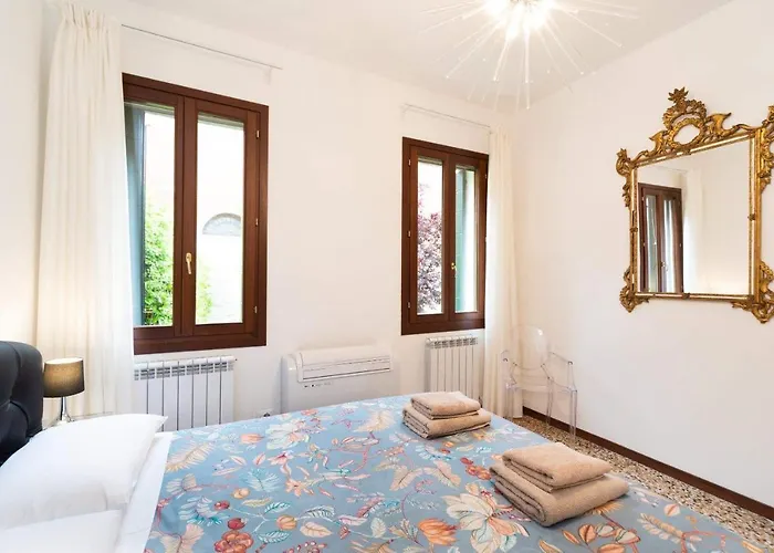 Appartement Just Urban - Castello 5067 Boutique Venise